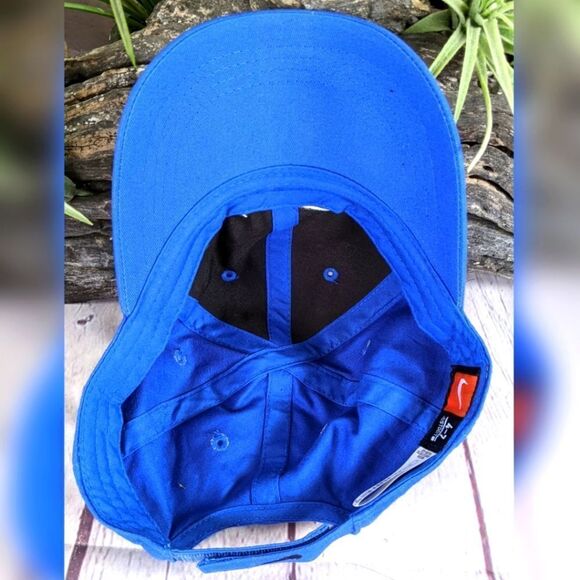 Nike Solid Swoosh Cotton Baseball Cap - Picture 6 of 8